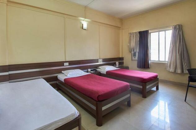 Hotel Tourist Kolhapur - Photo2