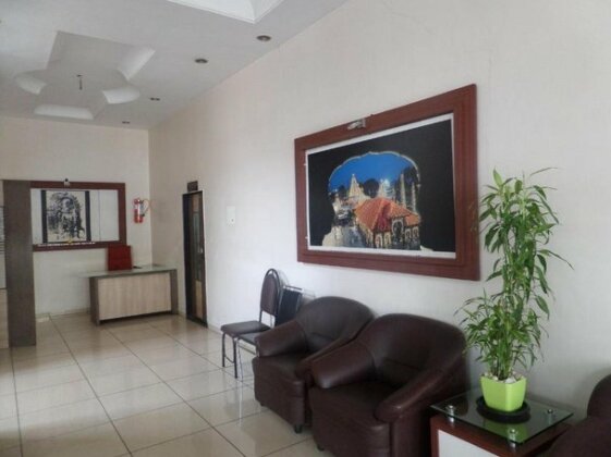 Hotel Vrindavan Deluxe - Photo4