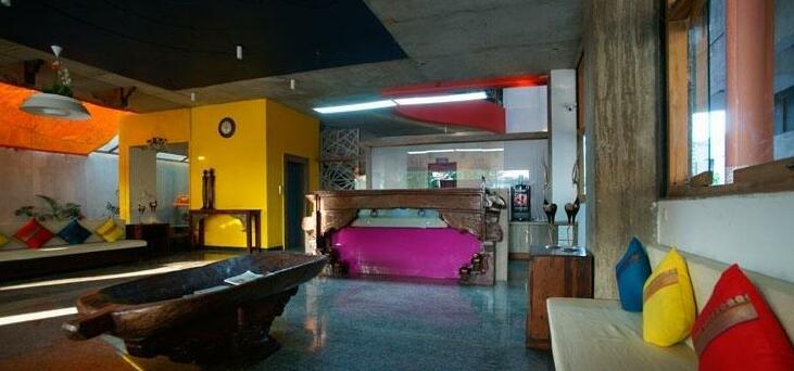 Hotel Zorba Inn - Photo2