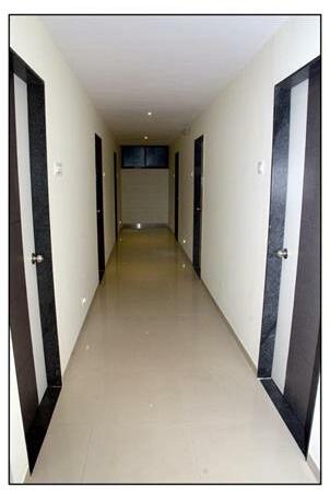 Om Executive - Photo3