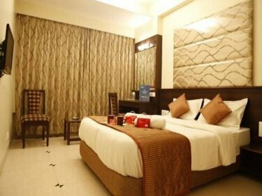 OYO 2726 Hotel Elegant