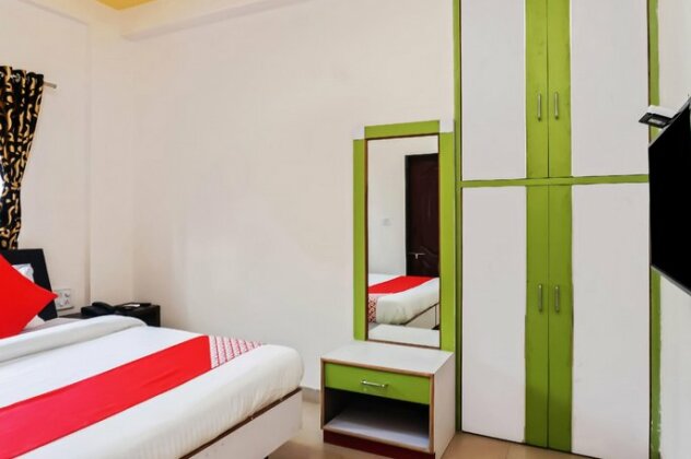 OYO 30940 Hotel Indirasagar - Photo3