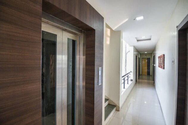 OYO 63693 Hotel Rayee Executive - Photo4