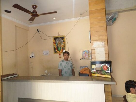 Shri Dwarka Lodging - Photo2