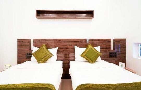Treebo House Khas - Photo5