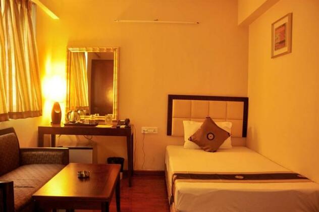 Astoria Hotel Kolkata - Photo2