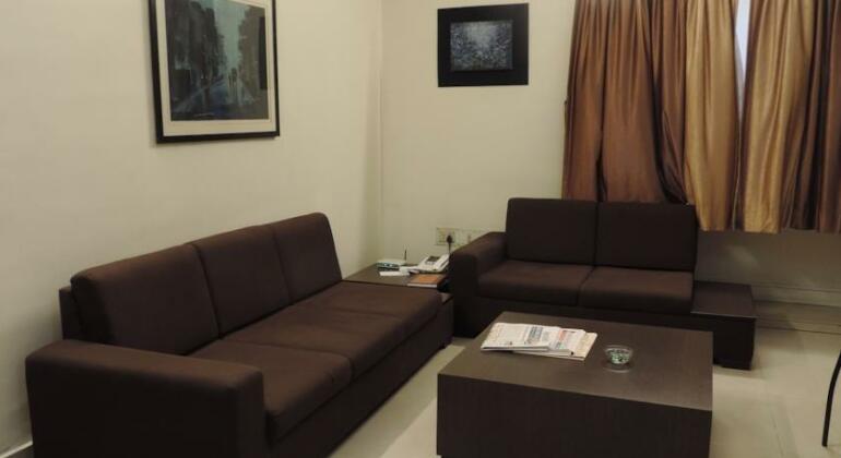 Emerald Residency - Photo4