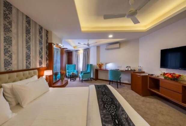 Hotel Emirates Kolkata - Photo4