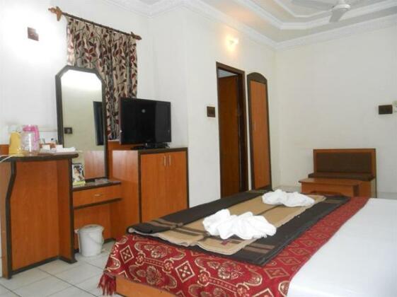 Innra Hotel Kolkata - Photo3