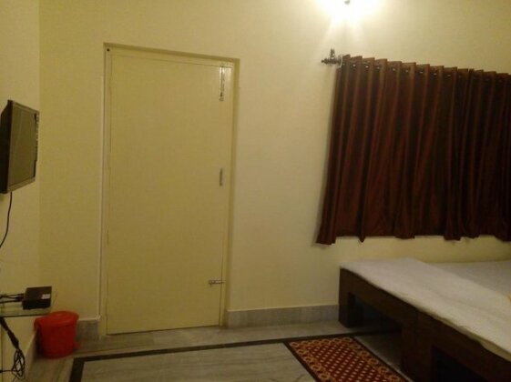 Little Green Guesthouse - Photo3
