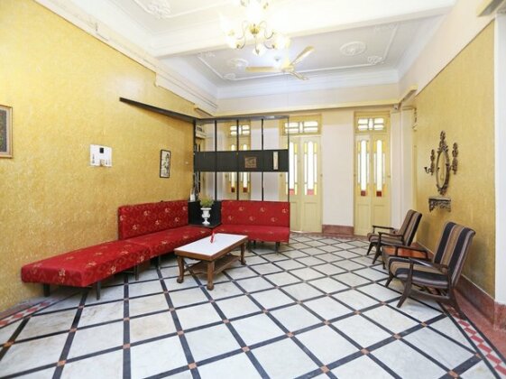 OYO 11896 Marble Palace Guest House - Photo5