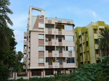 OYO 14818 Sudarshan Apartment