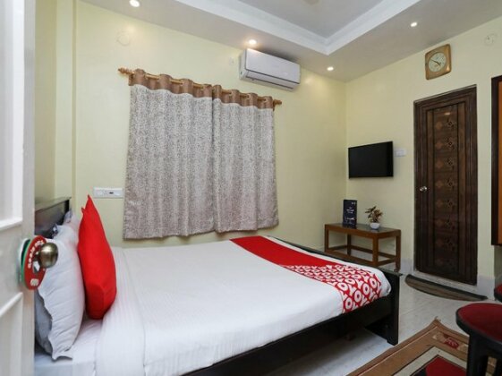 OYO 16820 Ken Guest House - Photo2