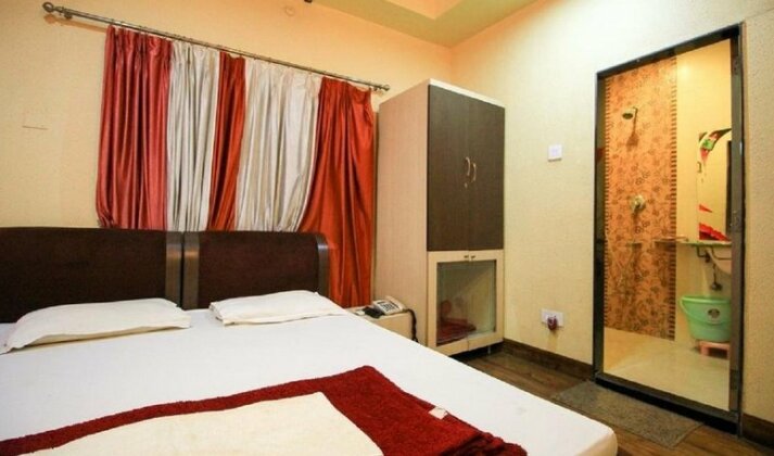 OYO 2426 Hotel Tirupati International - Photo5