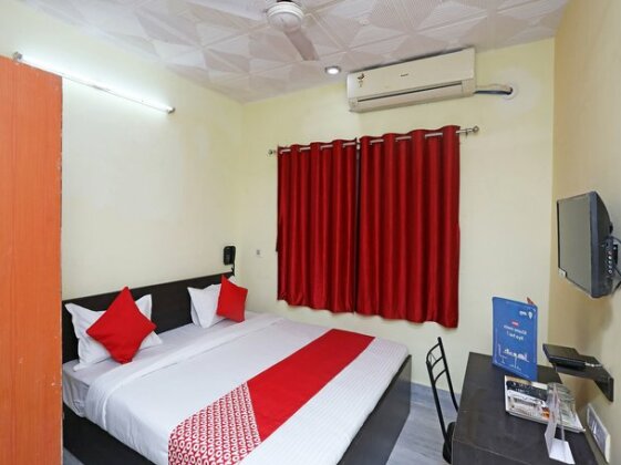OYO 24928 Pi Guest House - Photo3