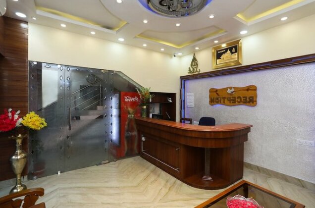 OYO 7741 Hotel Hamza International - Photo3
