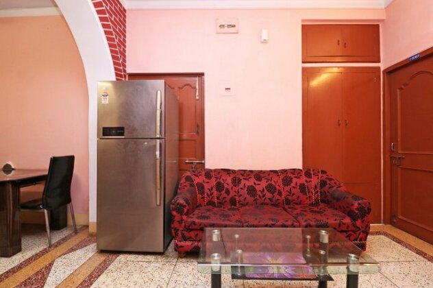 OYO Apartments CJ Block - Photo5