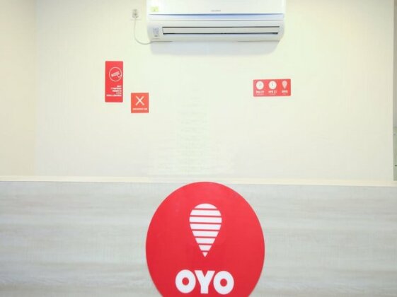 OYO Flagship 650 Gokul Residency - Photo4