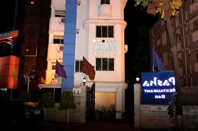 The Pearl Hotel Kolkata