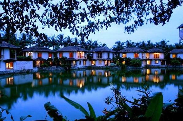 Vedic Village Spa Resort - Photo5