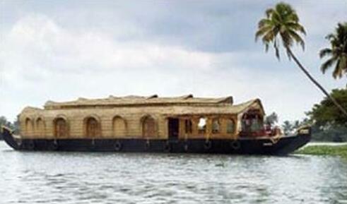 Southern Back Waters House Boat -1 - Photo2