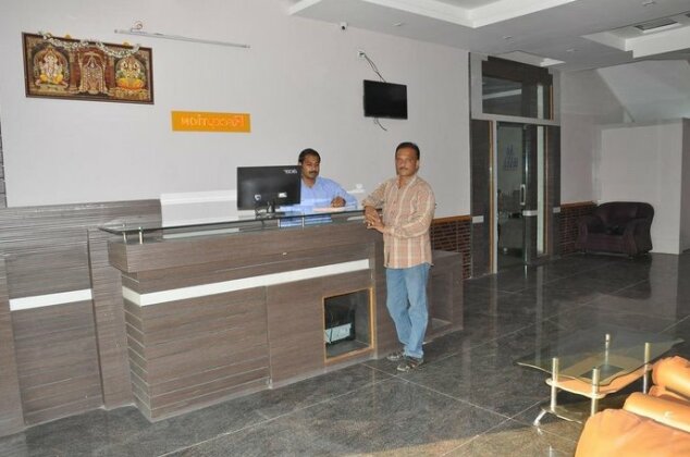 Hotel Manik Residency - Photo4