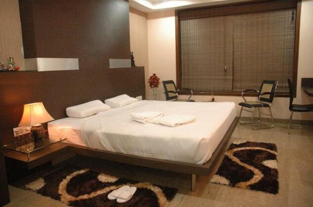 Relax Inn Hotel & Resort - Photo3