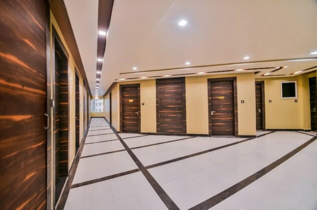 Capital O 40626 M3 Hotel - Photo2