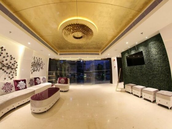 Hotel Lilac - Photo2