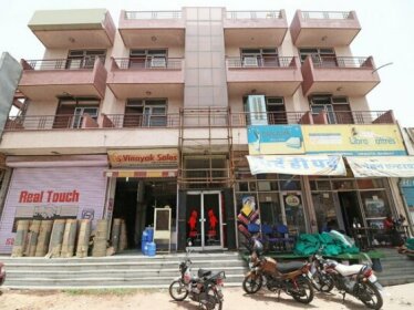 OYO 12775 Bharat Plaza