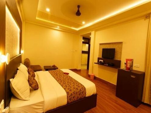 OYO Premium Kotri Circle - Photo5