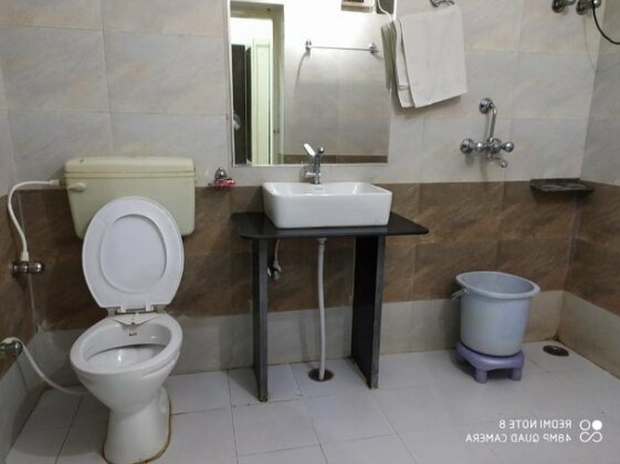 Prabhat Palace - Photo3
