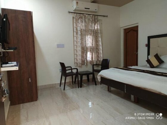 Prabhat Palace - Photo4