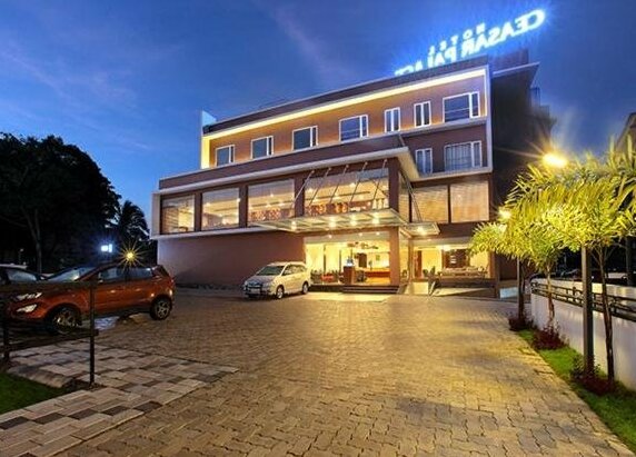 Hotel Ceasar Palace Kottayam - Photo4