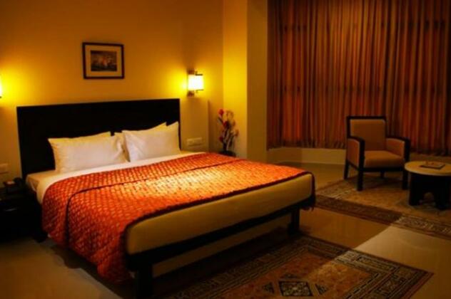 Hotel Excalibur Kottayam - Photo4