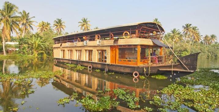 Indraprastham Holidays Houseboats Kumarakom - Photo3