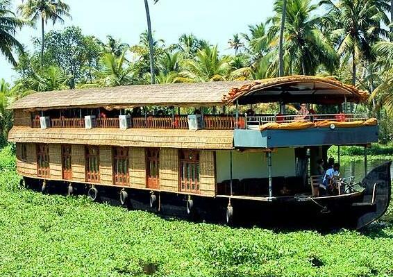 JCT Houseboats Kumarakom - Photo4