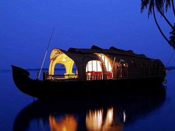 View Kerala Luxury House Boat