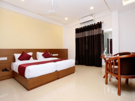 OYO 10547 Hotel Ayodhya Residency - Photo2