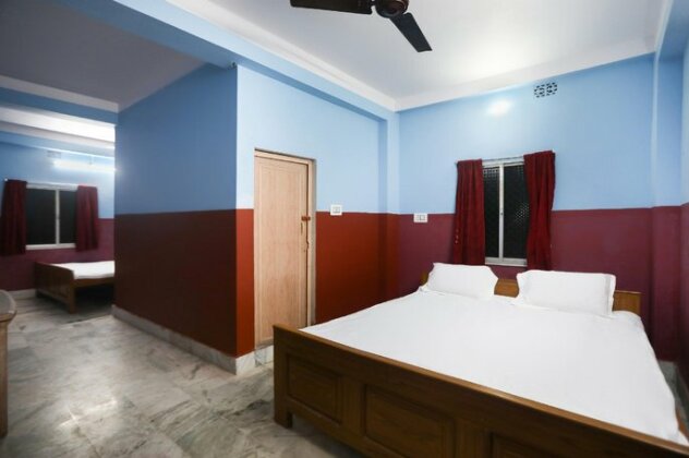 SPOT ON 36056 Joy Shri Krishn Chaitanya Hotel SPOT - Photo2