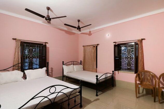 SPOT ON 49052 Shree Chaitanya Math Teertha Bhawan - Photo2