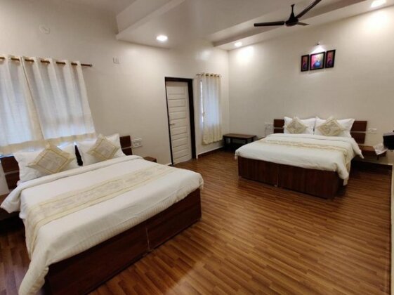 Hotel Surya Grande - Photo2