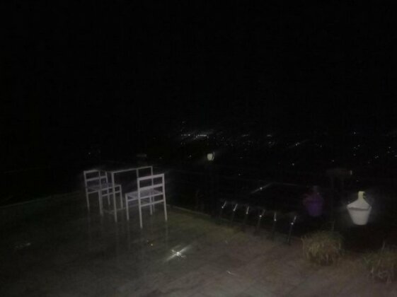 Malhotra home stay - Photo4