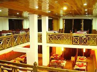 The Valley View Resort - Photo5