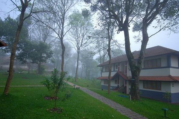 Greenwoods Resort - Photo4