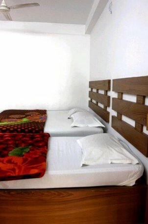 Hotel Saleem Tower - Photo3