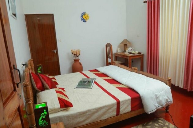 Mulberry Homestay Kumily - Photo4