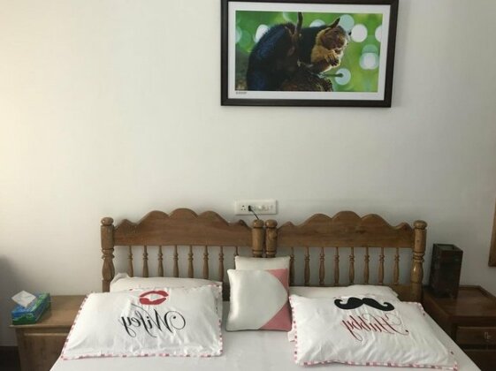 Mulberry Homestay Kumily - Photo5