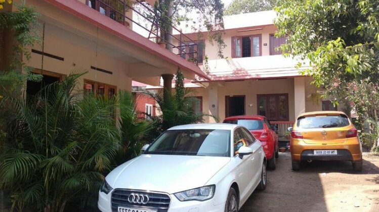 Summer cottage Kumily - Photo4