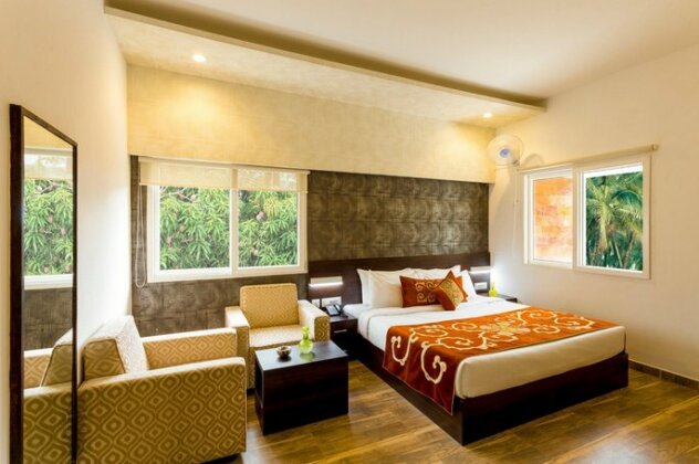 Summit Hampton Hotel - Photo3